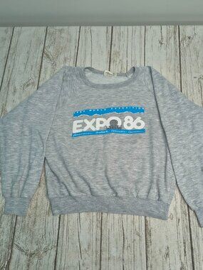 1986 World Expo Vancouver British Columbia Grey Crewneck Sweater Size Medium